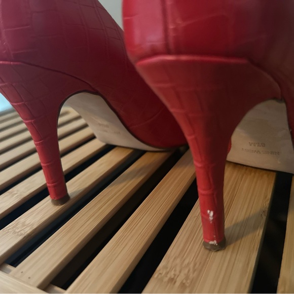 Nine West Hot Pink Pumps Size 8.5 - Picture 4 of 4